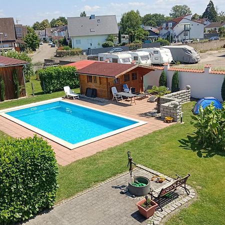 Ferienwohnungen Zur Elz - Traumhafte 160 Qm Wohnung Mit Pool Und Garten Naehe Des Europaparks Kappel-Grafenhausen Luaran gambar