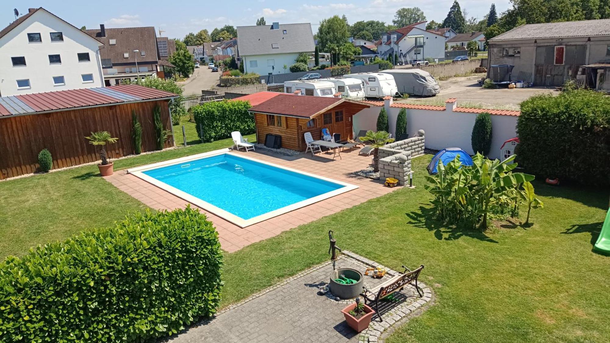 Ferienwohnungen Zur Elz - Traumhafte 160 Qm Wohnung Mit Pool Und Garten Naehe Des Europaparks Kappel-Grafenhausen Luaran gambar